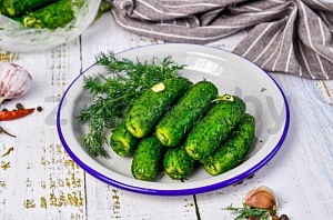 Огурцы малосольные, 1 кг